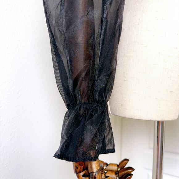 Women's French Long Sleeve Crop Blouse in Satin (Black) - Picture 6 of 7